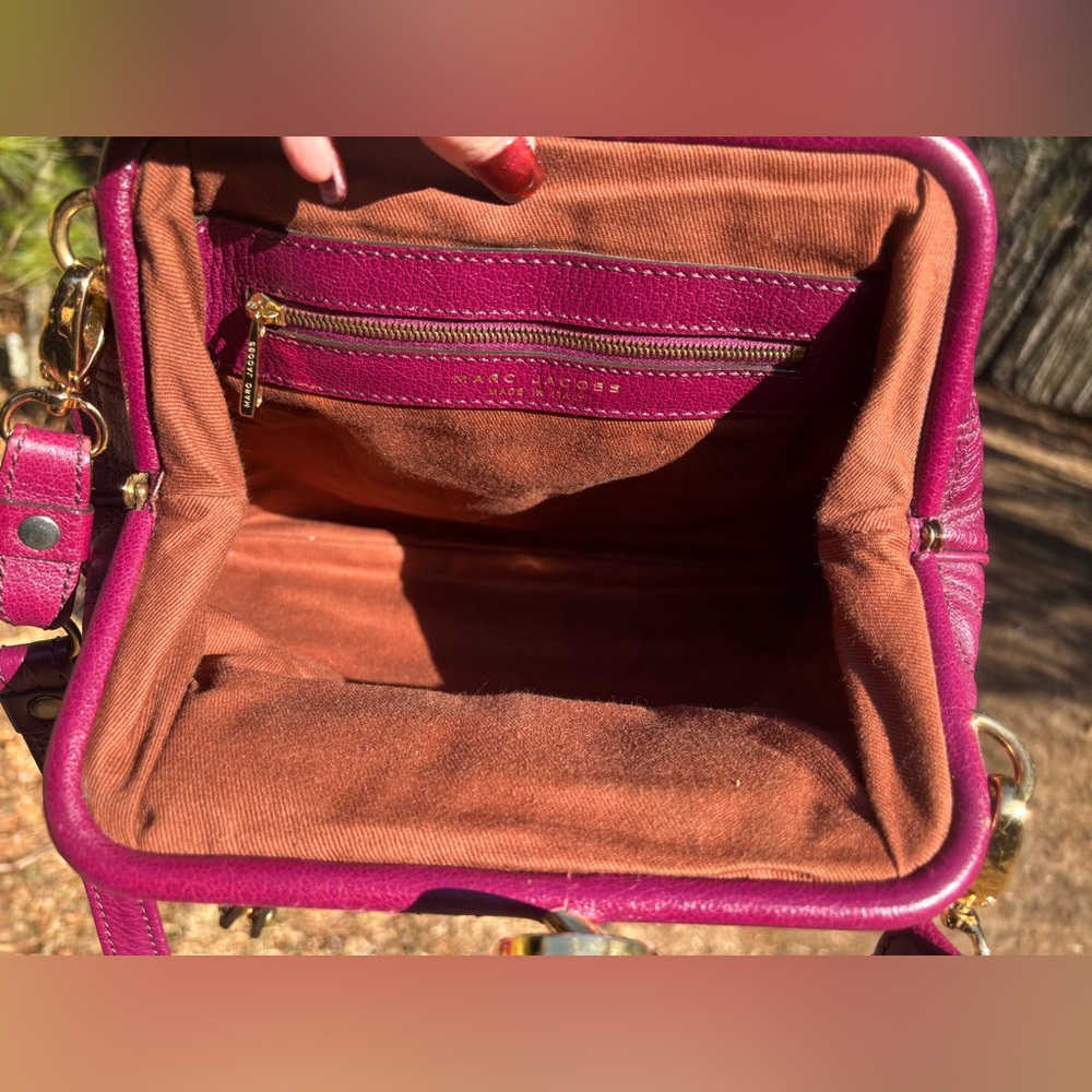 Marc Jacobs Quilted Magenta Shoulder Bag - Picture 6 of 13